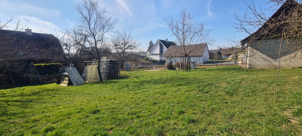 TERRAIN DE CONSTRUCTION DE 8.60 ares à KOETZINGUE près de SIERENTZ