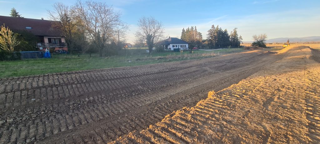 TERRAIN 4.40 ares BANTZENHEIM proche frontière